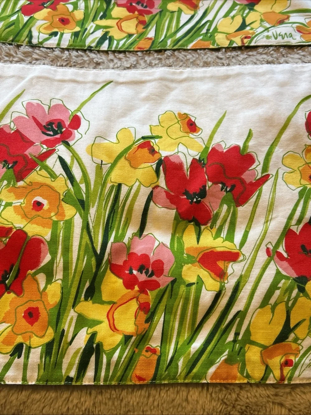 4 VINTAGE VERA NEUMANN LINEN PLACEMATS PLACE MATS FLOWERS DAFFODILS TULIPS